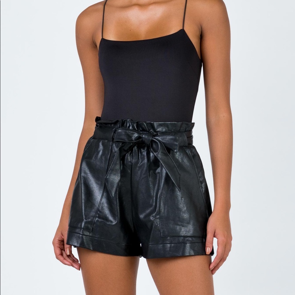 NWT Princess Polly Sila Black Faux Leather Shorts✨